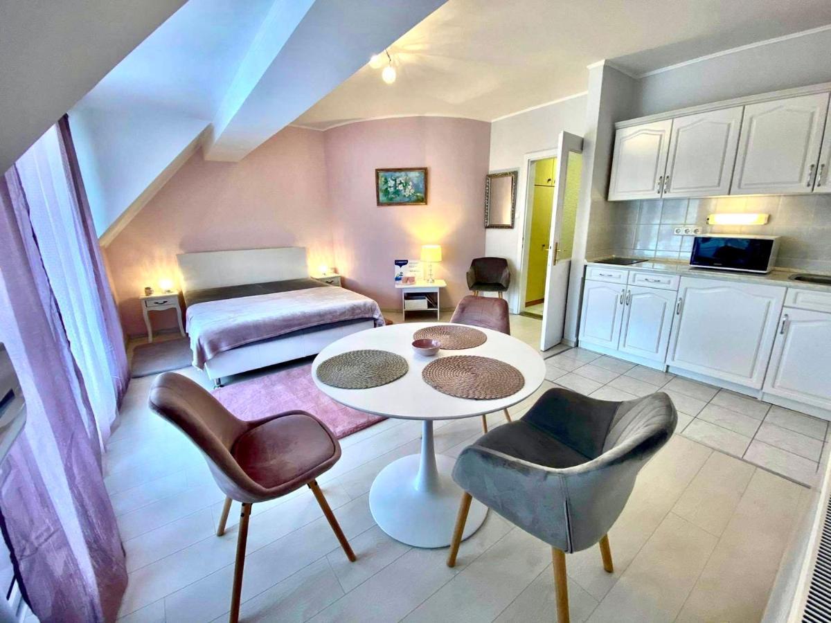 Roselio City Home Hévíz Eksteriør bilde